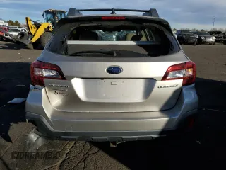 2018 Subaru Outback Premium z VIN 4S4BSAHC7J3256820, wystawiony jako Copart lot #89125935 z przebiegiem 130 673 mil mil oraz Szkoda całkowita • Salvage title. Historia ofert i sprzedaży dostępna na DreamBid. Obrazek 6.