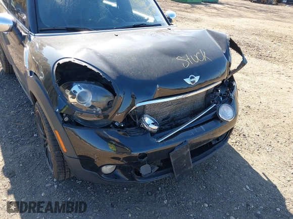 2012 MINI Countryman S with VIN WMWZC3C52CWM27234, listed as a IAAI auction lot 39264317 with 177,398 mi miles and . Bid and sale history available at DreamBid. Image 6.