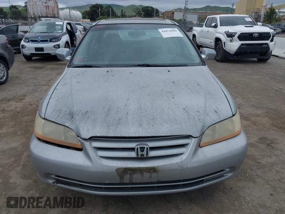 2001 Honda Accord EX z VIN 1HGCG16571A010751, wystawiony jako IAAI lot #42074284 z przebiegiem 281 526 mil mil oraz . Historia ofert i sprzedaży dostępna na DreamBid. Obrazek 6.