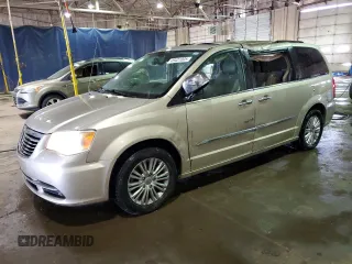 2013 Chrysler Town & Country Limited with VIN 2C4RC1GG0DR695275, listed as a Copart auction lot 49401005 with 182,802 mi miles and Clean Title. Bid and sale history available at carsss.com. Image 1.