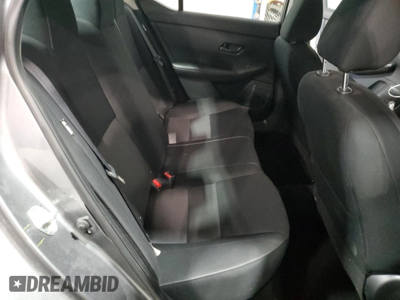 2024 Nissan Sentra SV z VIN 3N1AB8CVXRY233782, wystawiony jako Copart lot #60501435 z przebiegiem 28 629 mil mil oraz Czysty tytuł • Clean title. Historia ofert i sprzedaży dostępna na DreamBid. Obrazek 10.
