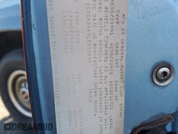 1990 GMC Sierra 2500 z VIN 1GTGK24K9LE552815, wystawiony jako Copart lot #76828874 z przebiegiem 211 977 mil mil oraz Szkody całkowita. Historia ofert i sprzedaży dostępna na DreamBid. Obrazek 12.