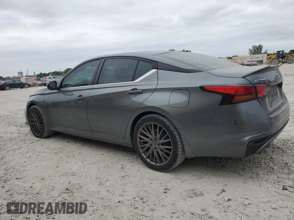 2019 Nissan Altima SR with VIN 1N4AL4CV8KC239152, listed as a Copart auction lot 76362054 with 98,575 mi miles and Non Repairable. Bid and sale history available at carsss.com. Image 2.