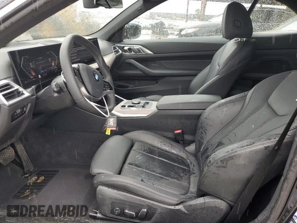 2025 BMW 4 Series 430i xDrive with VIN WBA53DB04SCT08191, listed as a Copart auction lot 86402714 with 8,693 mi miles and Clean Title. Bid and sale history available at DreamBid. Image 7.