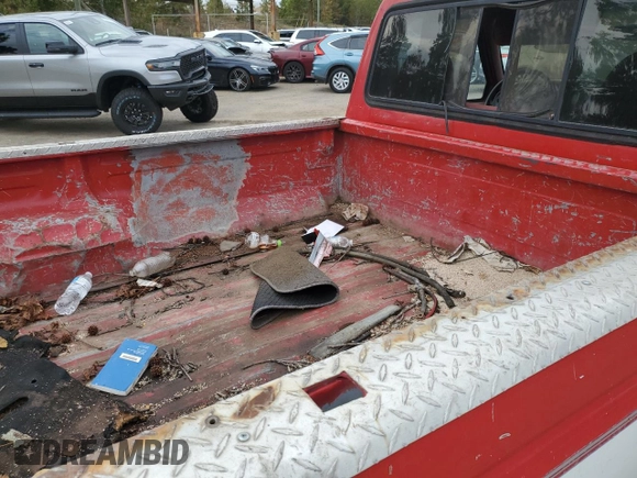 1996 Ford F-250 with VIN 1FTHF25FXTEA83583, listed as a Copart auction lot 78903924 with Not provided miles and Salvage title. Bid and sale history available at DreamBid. Image 11.