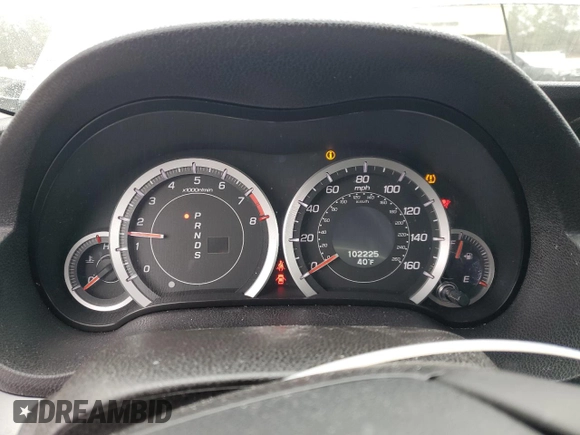 2011 Acura TSX Technology z VIN JH4CW2H62BC002493, wystawiony jako Copart lot #43915615 z przebiegiem 102 225 mil mil oraz Szkoda całkowita • Salvage title. Historia ofert i sprzedaży dostępna na DreamBid. Obrazek 9.