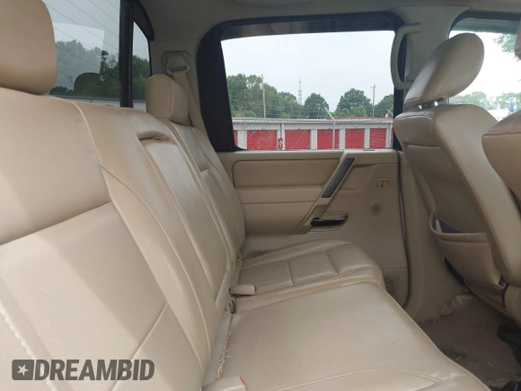 2010 Nissan Titan SE with VIN 1N6BA0ED4AN323907, listed as a IAAI auction lot 42113512 with 198,530 mi miles. Bid and sale history available at carsss.com. Image 8.
