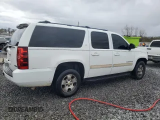 2010 Chevrolet Suburban LT z VIN 1GNUCJE02AR100256, wystawiony jako Copart lot #49978905 z przebiegiem 257 826 mil mil oraz Szkoda całkowita • Salvage title. Historia ofert i sprzedaży dostępna na DreamBid. Obrazek 3.