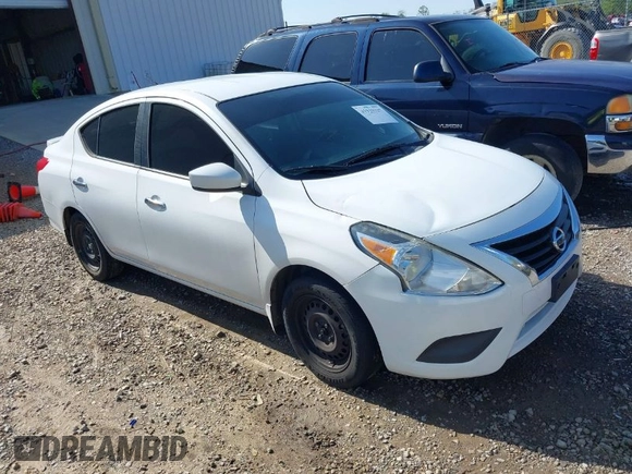 2015 Nissan Versa SV with VIN 3N1CN7AP0FL931860, listed as a IAAI auction lot 41929337 with 148,432 mi miles. Bid and sale history available at carsss.com. Image 1.