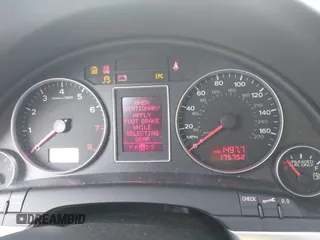 2007 Audi A4 2.0T z VIN WAUDF78E97A234373, wystawiony jako IAAI lot #42157285 z przebiegiem 175 752 mil mil oraz . Historia ofert i sprzedaży dostępna na DreamBid. Obrazek 7.