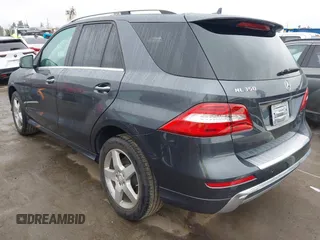 2014 Mercedes-Benz M 350 with VIN 4JGDA5JB8EA308784, listed as a IAAI auction lot 41766044 with 80,594 mi miles and . Bid and sale history available at DreamBid. Image 3.