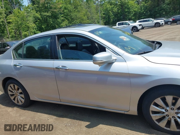 2013 Honda Accord Touring with VIN 1HGCR3F95DA041302, listed as a IAAI auction lot 42609903 with 247,116 mi miles and . Bid and sale history available at DreamBid. Image 13.