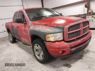 2005 Dodge 1500 SLT with VIN 1D7HU18D55S144522, listed as a IAAI auction lot 41728279 with 173,651 mi miles. Bid and sale history available at carsss.com. Image 1.