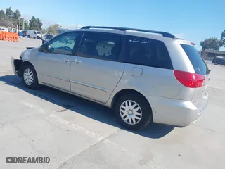 2008 Toyota Sienna CE with VIN 5TDZK23C48S161771, listed as a IAAI auction lot 41885633 with 231,322 mi miles. Bid and sale history available at carsss.com. Image 3.