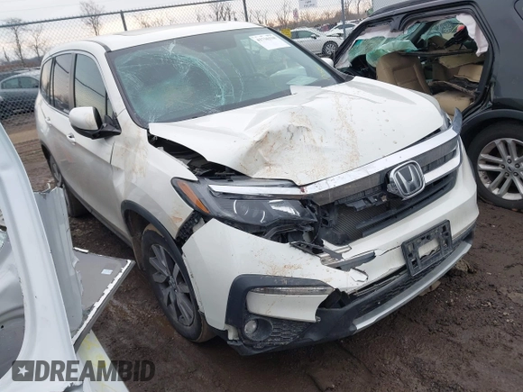 2019 Honda Pilot EX-L with VIN 5FNYF6H59KB032437, listed as a IAAI auction lot 41716318 with 103,556 mi miles. Bid and sale history available at carsss.com. Image 1.