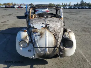 1967 Volkswagen Beetle with VIN 157657133, listed as a Copart auction lot 79424624 with Not Provided miles and Non Repairable. Bid and sale history available at DreamBid. Image 5.