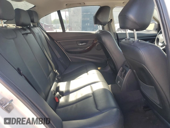 2014 BMW 3 Series 328i с VIN WBA3C1C58EK108375, выставлен на аукционе Copart как лот 57343095 с пробегом 153 349 миль миль и Списание • Salvage title. История ставок и продаж доступна на DreamBid. Изображение 10.