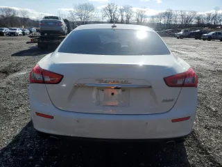 2017 Maserati Ghibli z VIN ZAM57XSA5H1216203, wystawiony jako Copart lot #51991055 z przebiegiem 70 203 mil mil oraz Szkody całkowita. Historia ofert i sprzedaży dostępna na DreamBid. Obrazek 6.