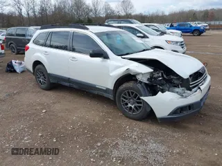 2011 Subaru Outback 2.5i with VIN 4S4BRCAC6B3424174, listed as a IAAI auction lot 41684509 with 199,654 mi miles. Bid and sale history available at carsss.com. Image 1.