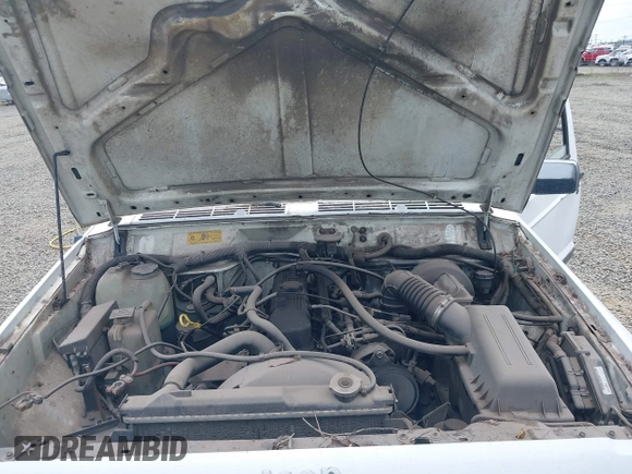 1993 Jeep Cherokee z VIN 1J4FT28PXPL560996, wystawiony jako IAAI lot #42526590 z przebiegiem 304 201 mil mil oraz . Historia ofert i sprzedaży dostępna na DreamBid. Obrazek 10.