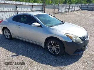 2011 Nissan Altima 2.5 S with VIN 1N4AL2EP8BC151382, listed as a IAAI auction lot 41952547 with 234,488 mi miles. Bid and sale history available at carsss.com. Image 1.