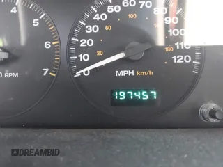 2004 Jeep Grand Cherokee Laredo with VIN 1J4GW48NX4C405558, listed as a IAAI auction lot 42440639 with 197,457 mi miles and . Bid and sale history available at DreamBid. Image 7.