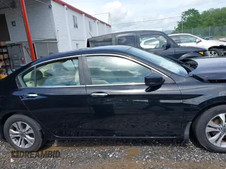 2013 Honda Accord LX z VIN 1HGCR2F38DA219080, wystawiony jako IAAI lot #42260992 z przebiegiem Nie podano mil oraz . Historia ofert i sprzedaży dostępna na DreamBid. Obrazek 14.