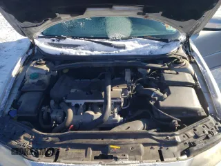 2008 Volvo S60 2.5T with VIN YV1RH592382670816, listed as a Copart auction lot 89077025 with 147,401 mi miles and Clean Title. Bid and sale history available at carsss.com. Image 11.