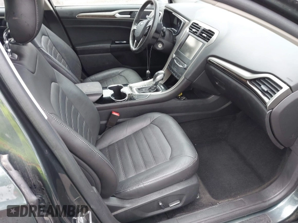 2015 Ford Fusion SE z VIN 1FA6P0HD9F5101925, wystawiony jako IAAI lot #42314400 z przebiegiem 159 548 mil mil oraz . Historia ofert i sprzedaży dostępna na DreamBid. Obrazek 5.