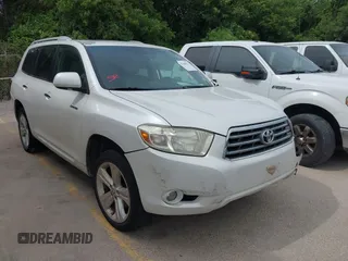 2010 Toyota Highlander Limited with VIN 5TDDK3EH7AS012365, listed as a IAAI auction lot 42269077 with 228,442 mi miles and . Bid and sale history available at DreamBid. Image 1.
