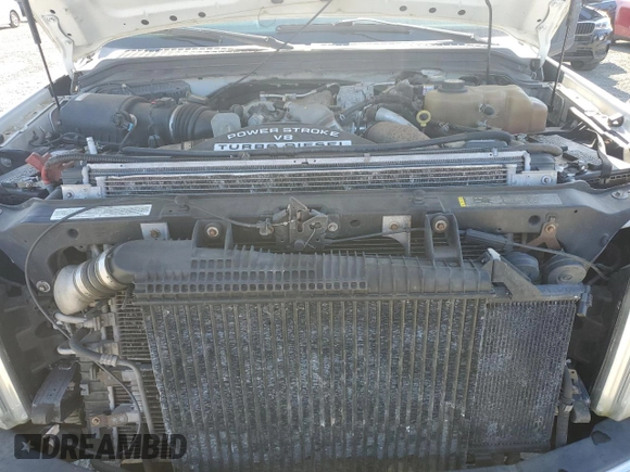 2008 Ford F-250 with VIN 1FTSF20R08EB11969, listed as a Copart auction lot 46928275 with 126,135 mi miles and Salvage title. Bid and sale history available at DreamBid. Image 11.