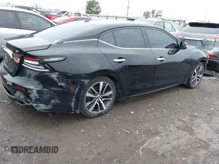2020 Nissan Maxima SV with VIN 1N4AA6CV1LC366750, listed as a IAAI auction lot 40783161 with 101,880 mi miles. Bid and sale history available at carsss.com. Image 4.
