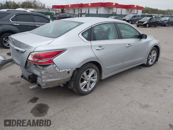 2015 Nissan Altima 2.5 S with VIN 1N4AL3AP6FC598178, listed as a IAAI auction lot 42012345 with 130,810 mi miles. Bid and sale history available at carsss.com. Image 4.