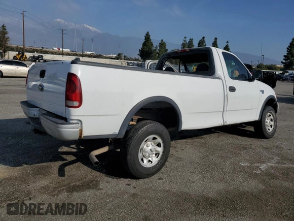 2000 Ford F-150 XL с VIN 1FTPF18L8YKA58312, выставлен на аукционе Copart как лот 45748355 с пробегом 200 263 миль миль и Списание • Salvage title. История ставок и продаж доступна на DreamBid. Изображение 3.