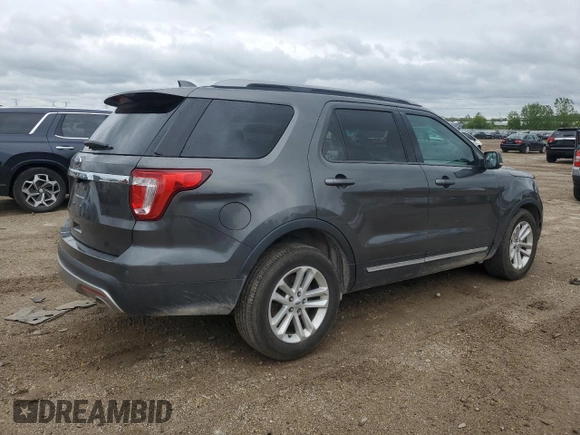 2017 Ford Explorer XLT with VIN 1FM5K7D8XHGB77436, listed as a Copart auction lot 57782975 with 41,704 mi miles and Salvage title. Bid and sale history available at DreamBid. Image 3.