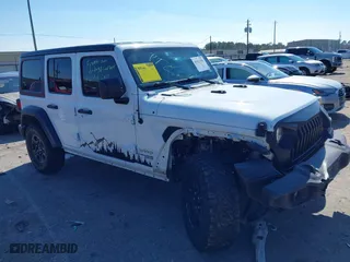 2018 Jeep Wrangler Unlimited Sport S with VIN 1C4HJXDG0JW140869, listed as a IAAI auction lot 41623256 with 112,197 mi miles. Bid and sale history available at carsss.com. Image 1.