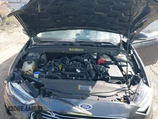 2019 Ford Fusion SEL with VIN 3FA6P0CD7KR159644, listed as a IAAI auction lot 40280287 with 57,329 mi miles. Bid and sale history available at carsss.com. Image 10.