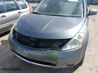 2005 Nissan Murano SE with VIN JN8AZ08T25W331809, listed as a IAAI auction lot 41955718 with 197,810 mi miles. Bid and sale history available at carsss.com. Image 6.