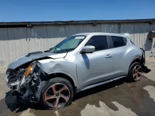 2015 Nissan Juke SV with VIN JN8AF5MR8FT508110, listed as a Copart auction lot 64640145 with 108,282 mi miles and Clean title. Bid and sale history available at DreamBid. Image 1.