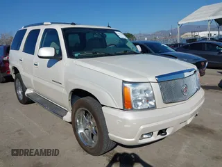 2005 Cadillac Escalade z VIN 1GYEK63N35R204279, wystawiony jako IAAI lot #41634388 z przebiegiem 106 791 mil mil oraz . Historia ofert i sprzedaży dostępna na DreamBid. Obrazek 1.