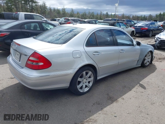 2008 Mercedes-Benz E 350 Luxury with VIN WDBUF87X98B271722, listed as a IAAI auction lot 42043577 with 177,856 mi miles and . Bid and sale history available at DreamBid. Image 4.