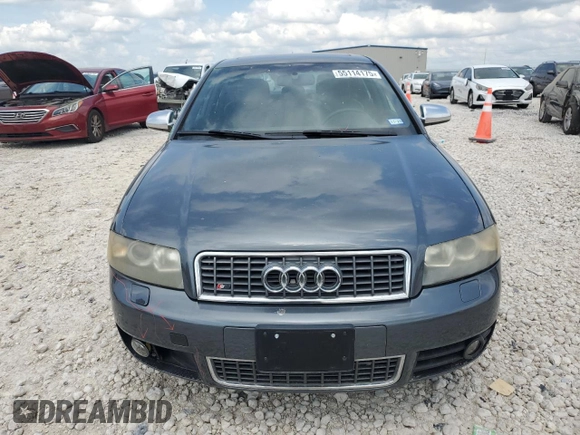 2005 Audi S4 z VIN WAUPL68E85A109670, wystawiony jako Copart lot #55114175 z przebiegiem 98 679 mil mil oraz Szkody całkowita. Historia ofert i sprzedaży dostępna na DreamBid. Obrazek 5.