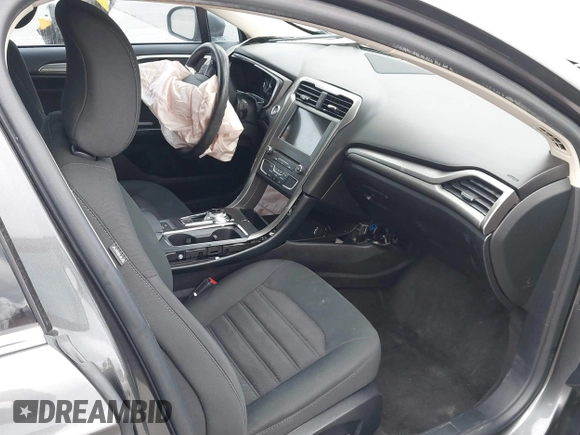 2018 Ford Fusion SE z VIN 3FA6P0LU8JR195096, wystawiony jako IAAI lot #41494088 z przebiegiem 114 007 mil mil oraz . Historia ofert i sprzedaży dostępna na DreamBid. Obrazek 5.
