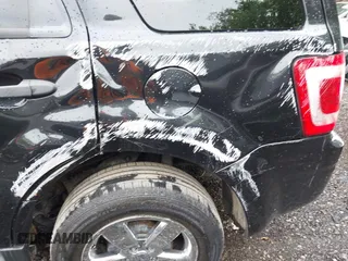2011 Ford Escape XLT z VIN 1FMCU9DG1BKA73183, wystawiony jako IAAI lot #42313916 z przebiegiem 96 296 mil mil oraz . Historia ofert i sprzedaży dostępna na DreamBid. Obrazek 20.