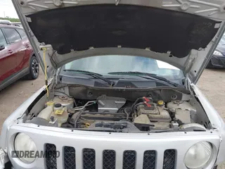 2011 Jeep Patriot Sport with VIN 1J4NT1GA1BD108246, listed as a IAAI auction lot 42010042 with 118,472 mi miles and . Bid and sale history available at carsss.com. Image 10.