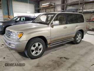 2003 Toyota Land Cruiser with VIN JTEHT05J132041320, listed as a Copart auction lot 44438895 with 256,815 mi miles and Clean Title. Bid and sale history available at carsss.com. Image 1.