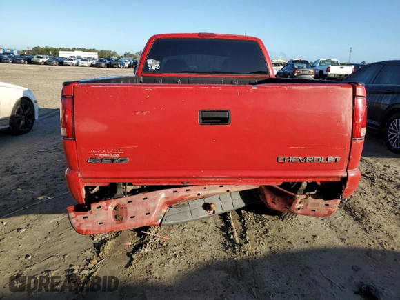 1999 GMC Sonoma SLS with VIN 1GTCS1947X8528794, listed as a Copart auction lot 85357004 with 126,841 mi miles and Salvage Title. Bid and sale history available at carsss.com. Image 6.