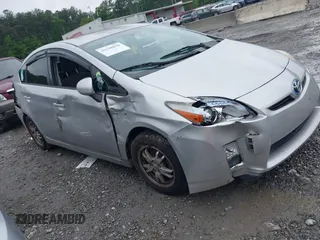 2010 Toyota Prius II z VIN JTDKN3DU5A0035837, wystawiony jako IAAI lot #42198838 z przebiegiem 208 952 mil mil oraz . Historia ofert i sprzedaży dostępna na DreamBid. Obrazek 1.