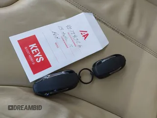 2013 Tesla Model S с VIN 5YJSA1CN9DFP09973, выставлен на аукционе IAAI как лот 42724026 с пробегом 61 546 миль миль и . История ставок и продаж доступна на DreamBid. Изображение 11.