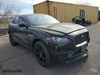 2020 Jaguar F-PACE 30t Prestige with VIN SADCK2GX2LA635391, listed as a Copart auction lot 49005255 with 122,914 mi miles and Salvage Title. Bid and sale history available at carsss.com. Image 4.